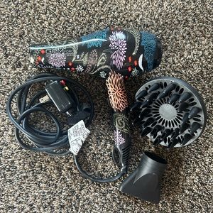 GEM FORCE INTENSE IONIC CERAMIC HAIR DRYER